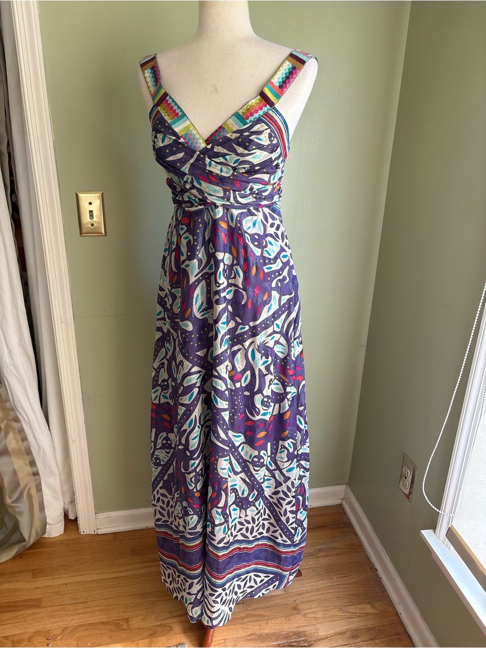Nicole Miller Purple Multicolor Printed Maxi Dress. 100% Silk. Sz. 4. Beautiful.